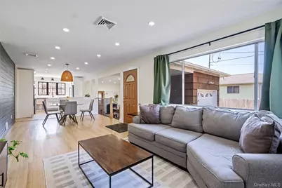 40 Bartley Lane, West Sayville, NY 11796 - Photo 6