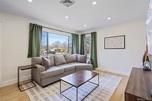 40 Bartley Ln, West Sayville, NY 11796 - Photo 4