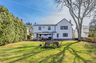 51 Convent Rd, Syosset, NY 11791 - Photo 6