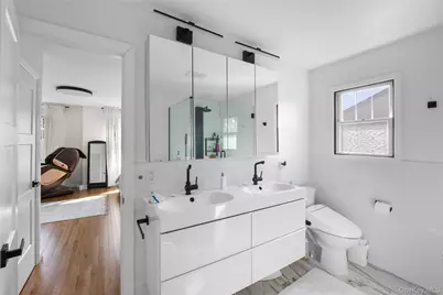 51 Convent Road, Syosset, NY 11791 - Photo 22