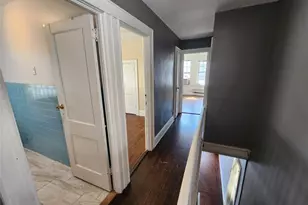 88-17 173rd St, Jamaica, NY 11432 - Photo 8