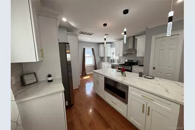 146-26 20th Road, Whitestone, NY 11357 - Photo 8