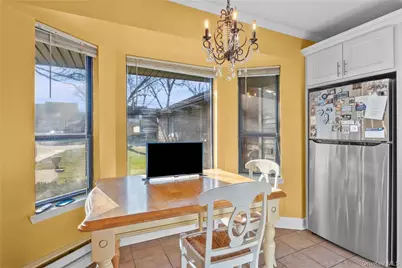 117 Scarlett Drive, Commack, NY 11725 - Photo 6