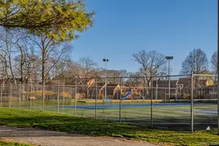 117 Scarlett Dr, Commack, NY 11725 - Photo 22