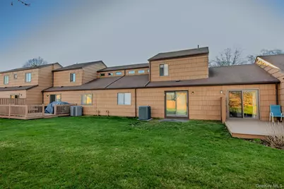 117 Scarlett Drive, Commack, NY 11725 - Photo 18