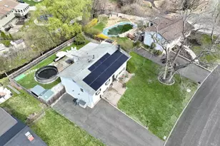 27 Eastlake Dr, Thiells, NY 10984 - Photo 2