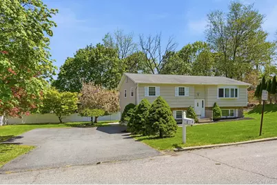 1 Muir Lane, New City, NY 10956 - Photo 2