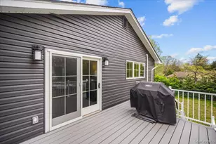 10 Sandhage Dr, Pearl River, NY 10965 - Photo 46