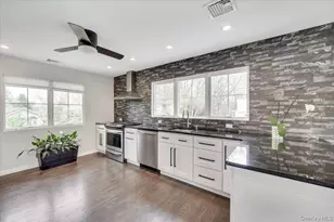 10 Sandhage Dr, Pearl River, NY 10965 - Photo 14