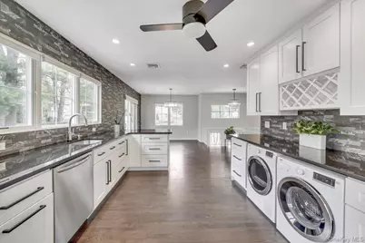 10 Sandhage Drive, Pearl River, NY 10965 - Photo 18