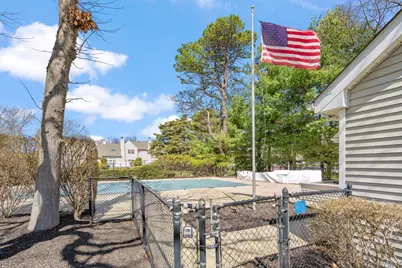 62 Mystic Circle, Bay Shore, NY 11706 - Photo 34