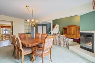 62 Mystic Cir, Bay Shore, NY 11706 - Photo 12