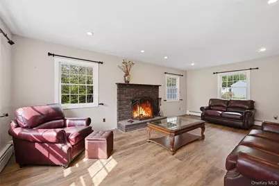 3 Shawmont Lane, Stony Brook, NY 11790 - Photo 12
