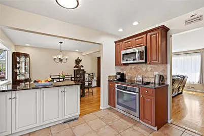 10 Valleyview Road, Elmsford, NY 10523 - Photo 12