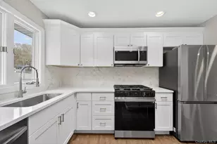 24 Somerston Rd, Yorktown Heights, NY 10598 - Photo 6