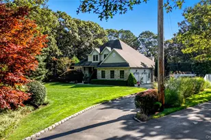 21 E Moriches-Riverhead Rd, East Moriches, NY 11940 - Photo 40