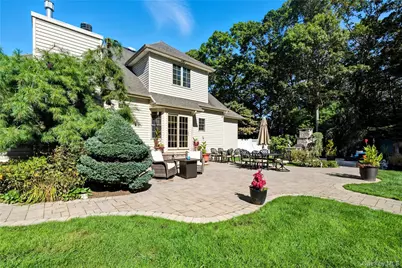 21 E Moriches Riverhead Road, East Moriches, NY 11940 - Photo 12