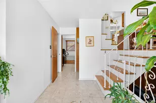 42 Edna Dr, Syosset, NY 11791 - Photo 4