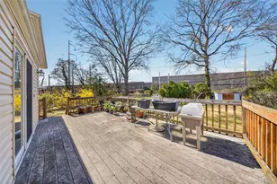 42 Edna Dr, Syosset, NY 11791 - Photo 30