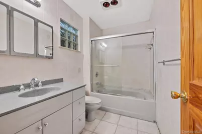 713 Hungry Harbor Road, Woodmere, NY 11581 - Photo 18