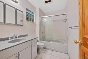 713 Hungry Harbor Rd, Woodmere, NY 11581 - Photo 18