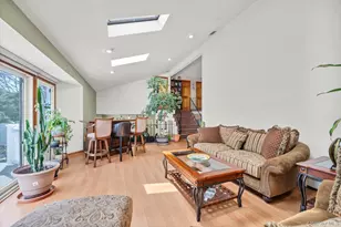 713 Hungry Harbor Rd, Woodmere, NY 11581 - Photo 8