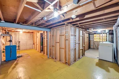 1308 C Street, Elmont, NY 11003 - Photo 38