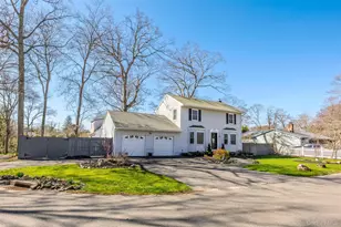 58 Freya Rd, Rocky Point, NY 11778 - Photo 4