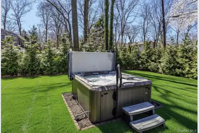 31 Meroke Trail, Port Jefferson, NY 11777 - Photo 34