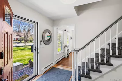 31 Meroke Trail, Port Jefferson, NY 11777 - Photo 4