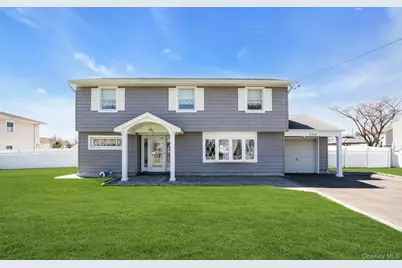 258 E 5th Street, Deer Park, NY 11729 - Photo 1