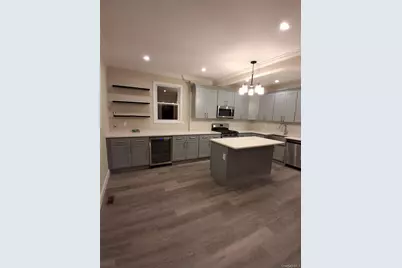 84 Holland Avenue, Elmont, NY 11003 - Photo 6
