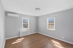 146 Caroline Ave, Garden City South, NY 11530 - Photo 12