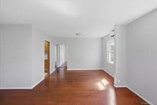 146 Caroline Ave, Garden City South, NY 11530 - Photo 10