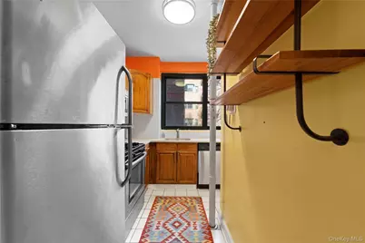 78-10 34th Avenue #3B, Jackson Heights, NY 11372 - Photo 8