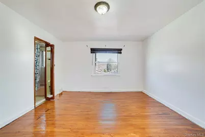 993 Duncan Street, Bronx, NY 10469 - Photo 14