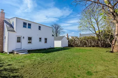 266 Covert Street, Westbury, NY 11590 - Photo 46