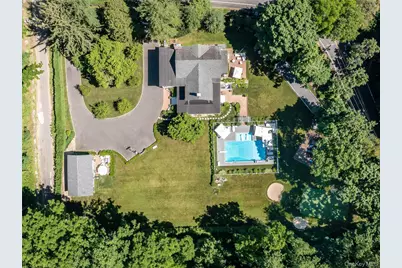 245 Lattingtown Road, Locust Valley, NY 11560 - Photo 30