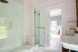 245 Lattingtown Rd, Locust Valley, NY 11560 - Photo 18