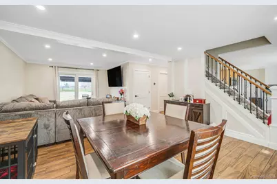 9 Copper Lane, Levittown, NY 11756 - Photo 12