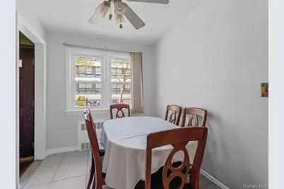 8135 257th Street, Floral Park, NY 11004 - Photo 6