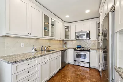 2 Salisbury Point #1E, Nyack, NY 10960 - Photo 12