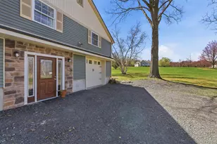 1 Lira St, Wallkill, NY 12589 - Photo 4
