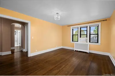 412 Munro Avenue #2H, Mamaroneck, NY 10543 - Photo 6
