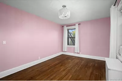 412 Munro Avenue #2H, Mamaroneck, NY 10543 - Photo 8