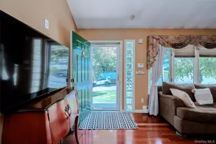 4 Awixa Pl, Selden, NY 11784 - Photo 4