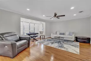 67 Reynolds Dr, Long Beach, NY 11561 - Photo 2