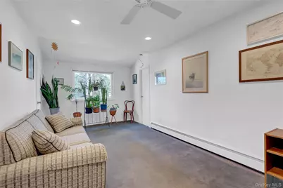 1369 Sycamore Avenue, Bohemia, NY 11716 - Photo 14