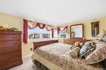 112 Judith Lane, Valley Stream, NY 11580 - Photo 22