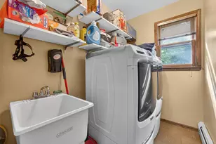 7 Bell Ct, Suffern, NY 10901 - Photo 24
